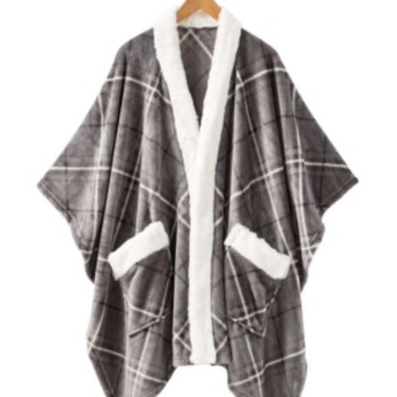 Charter Club Cozy Plush Wrap Robe Throw, 50" X 70" NWT - Picture 1 of 1